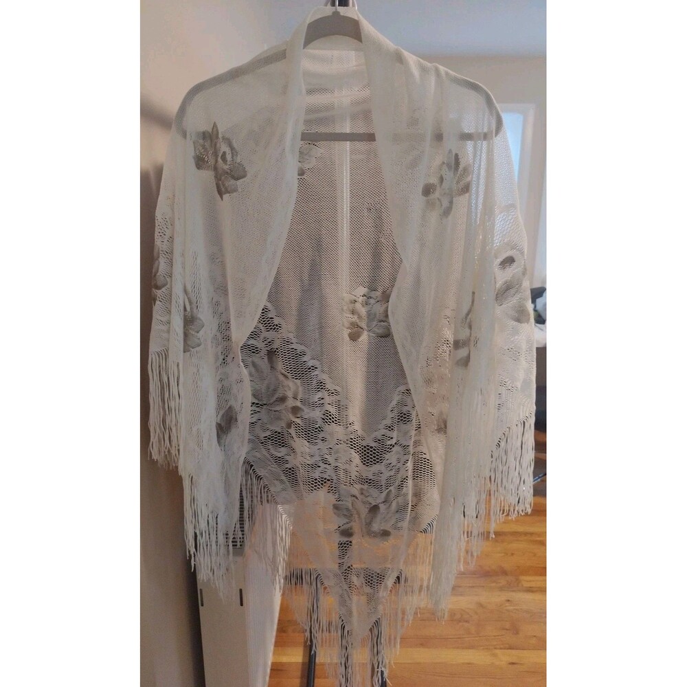 Vtg Japanese Full Body Shawl Wrap Scarf W Fringe Delicate Unique Design (Read)
